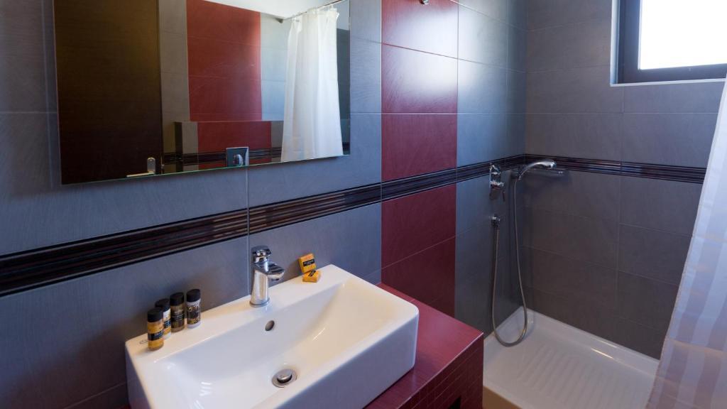 Aenaon Rooms Нафплион Номер фото